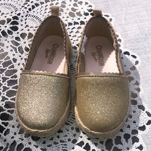 OshKosh B’gosh Gold Sparkly Espadrilles/NWOT